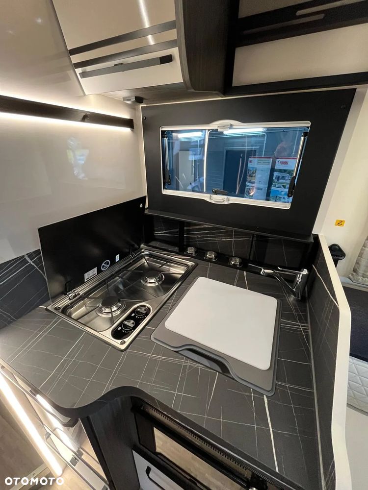 McLOUIS MC4 881 Model 2026 - 19