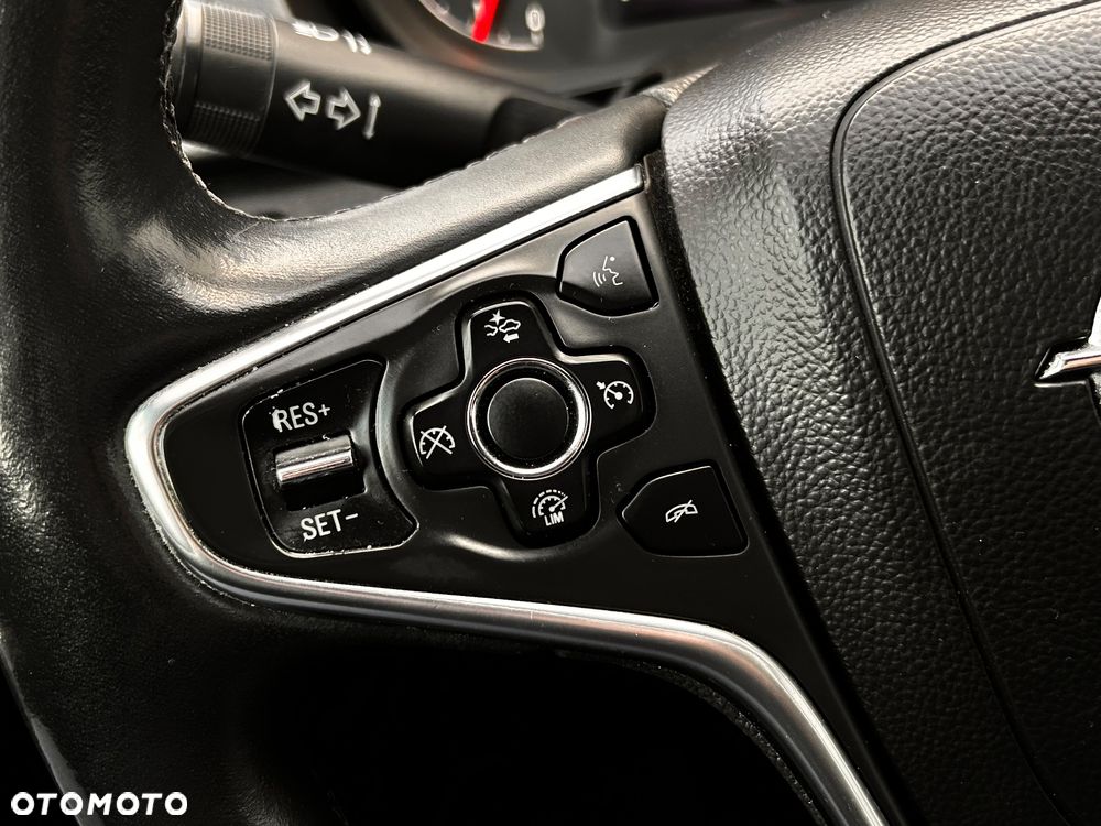 Opel Insignia 2.0 CDTI ecoFLEX Start/Stop Sport - 30