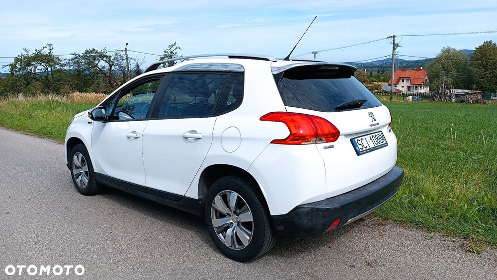 Peugeot 2008 1.6 BlueHDi Style - 13