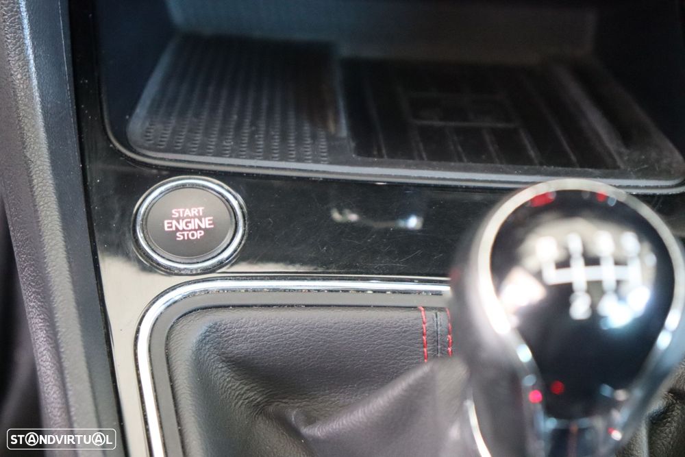 SEAT Leon ST 2.0 TDI FR S/S - 28