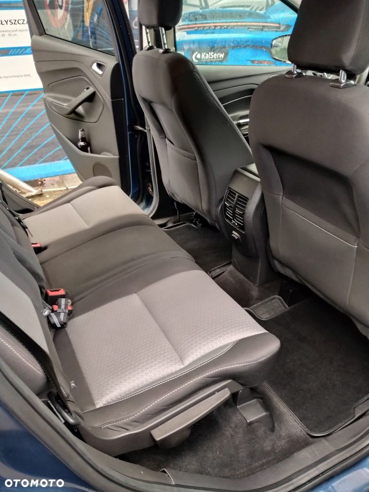 Ford Escape - 12