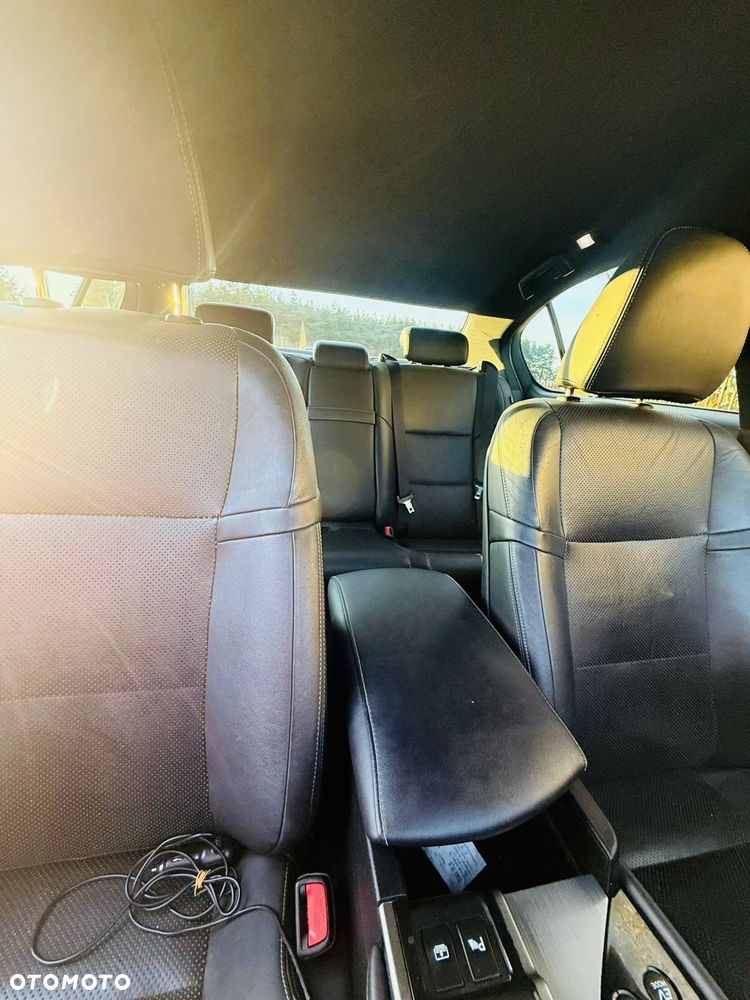 Lexus GS 450h - 15