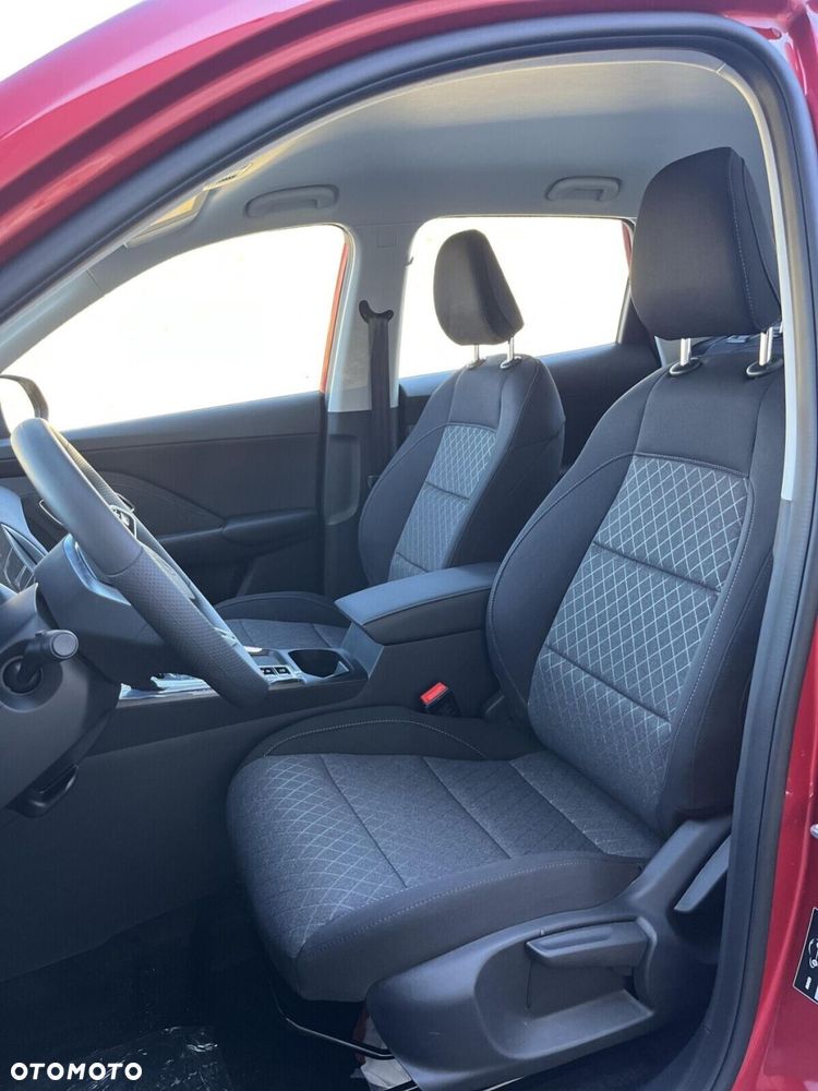 MG ZS Hybrid+ - 12