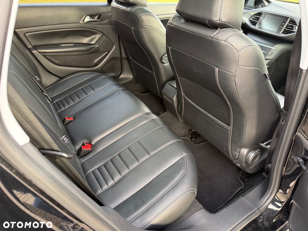 Peugeot 308 - 28