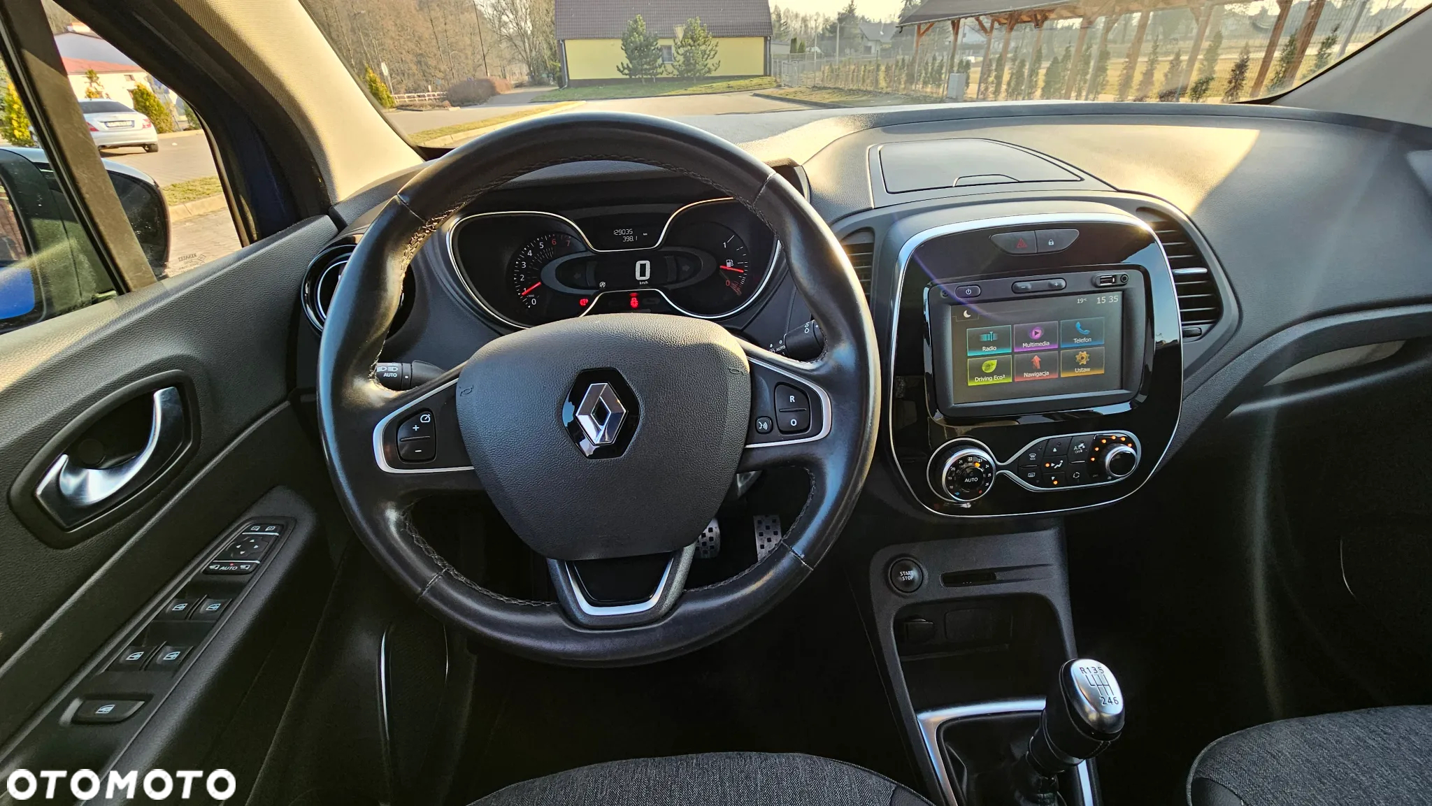 Renault Captur 1.3 Energy TCe Initiale Paris - 17