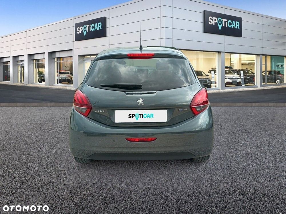 Peugeot 208 1.2 PureTech Style - 6