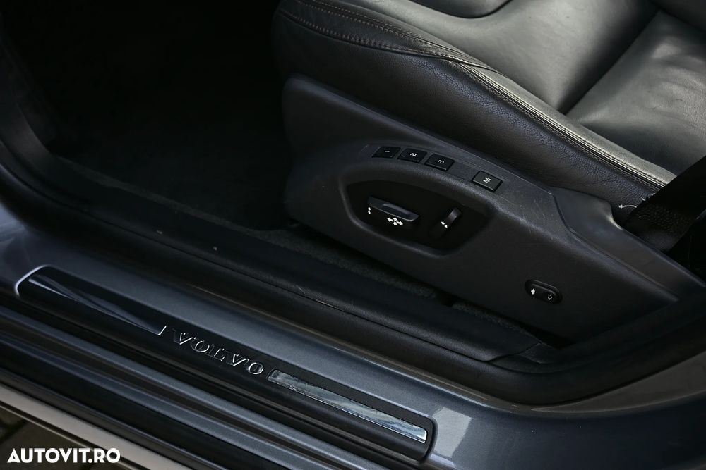 Volvo S60 Cross Country D4 Geartronic Summum - 17