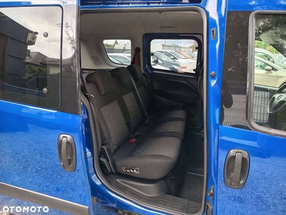 Opel Combo 1.4 Cosmo Eu6 - 28