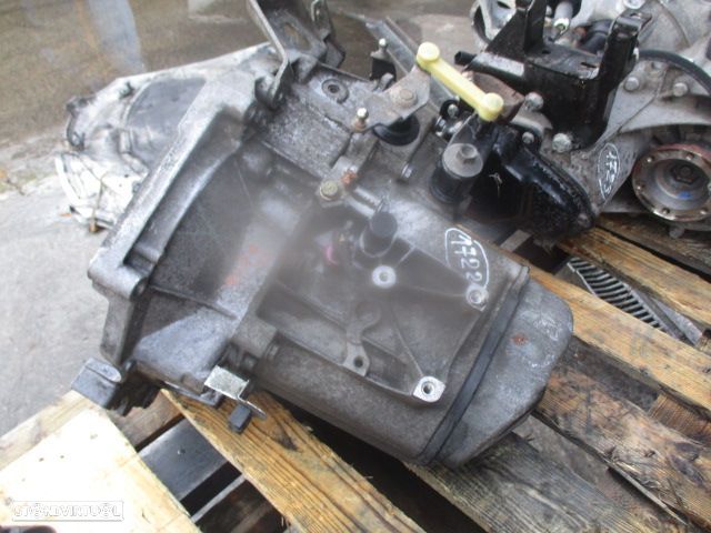 Caixa Velocidades 20CO13 CITROEN C3 2006 1.4I 8V 75CV 5P CINZENTO GASOLINA 5V - 3