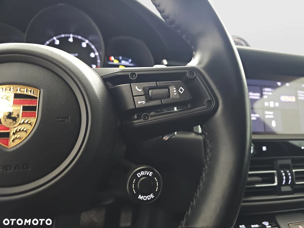 Porsche Macan T - 21