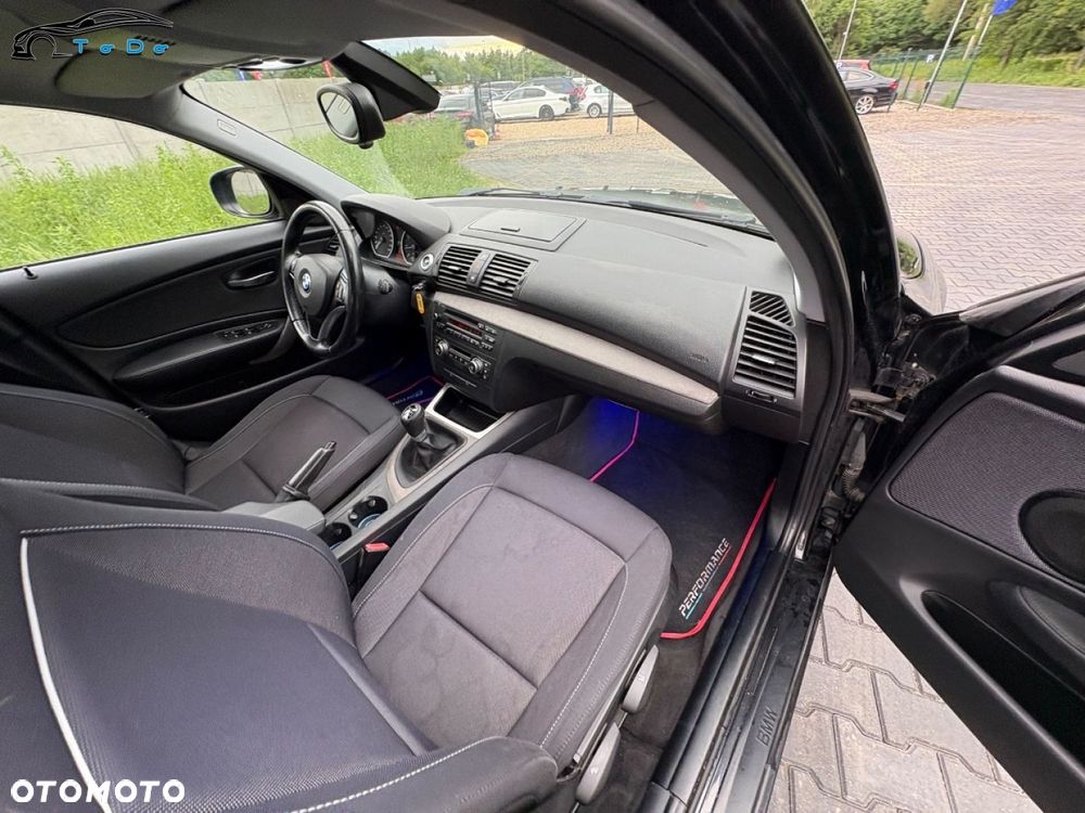 BMW Seria 1 118i Edition Sport - 29