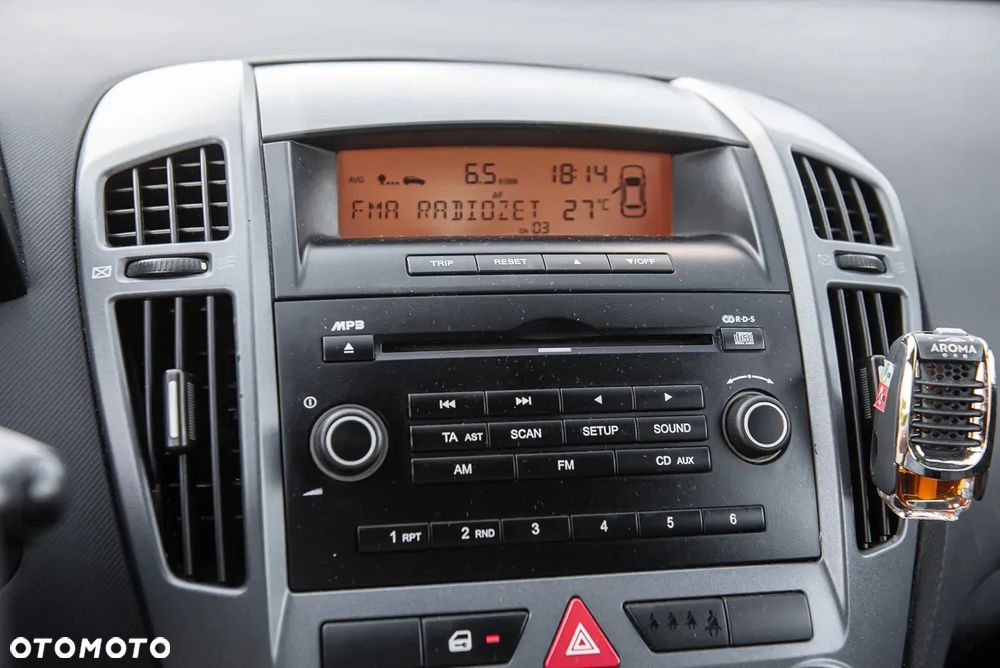 Kia Ceed - 18