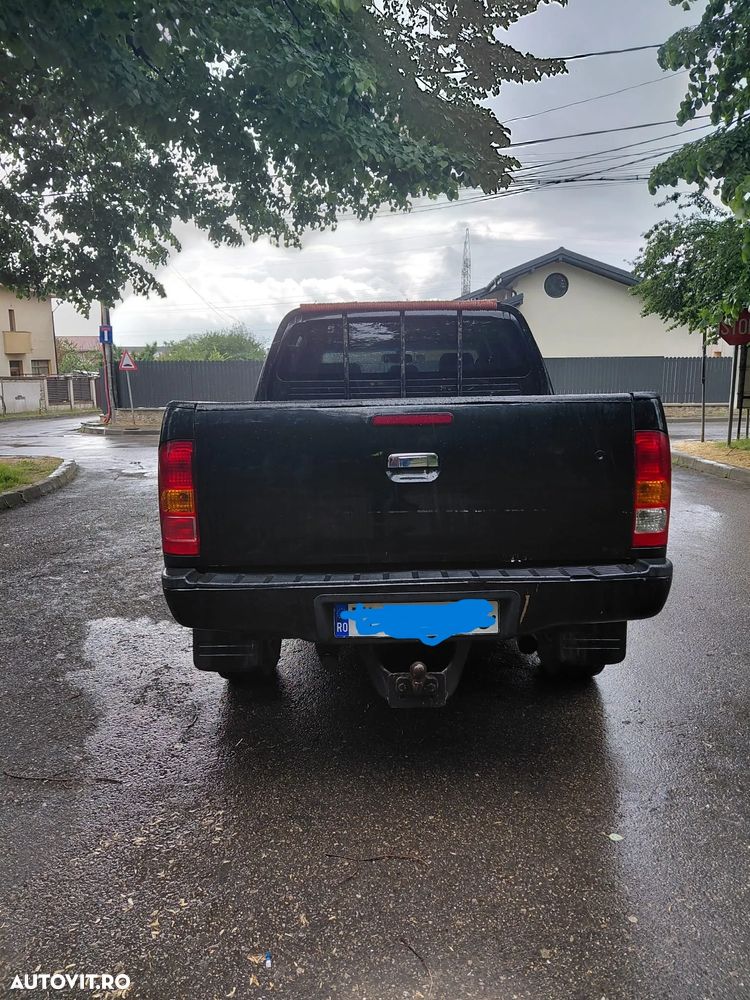 Toyota Hilux - 9