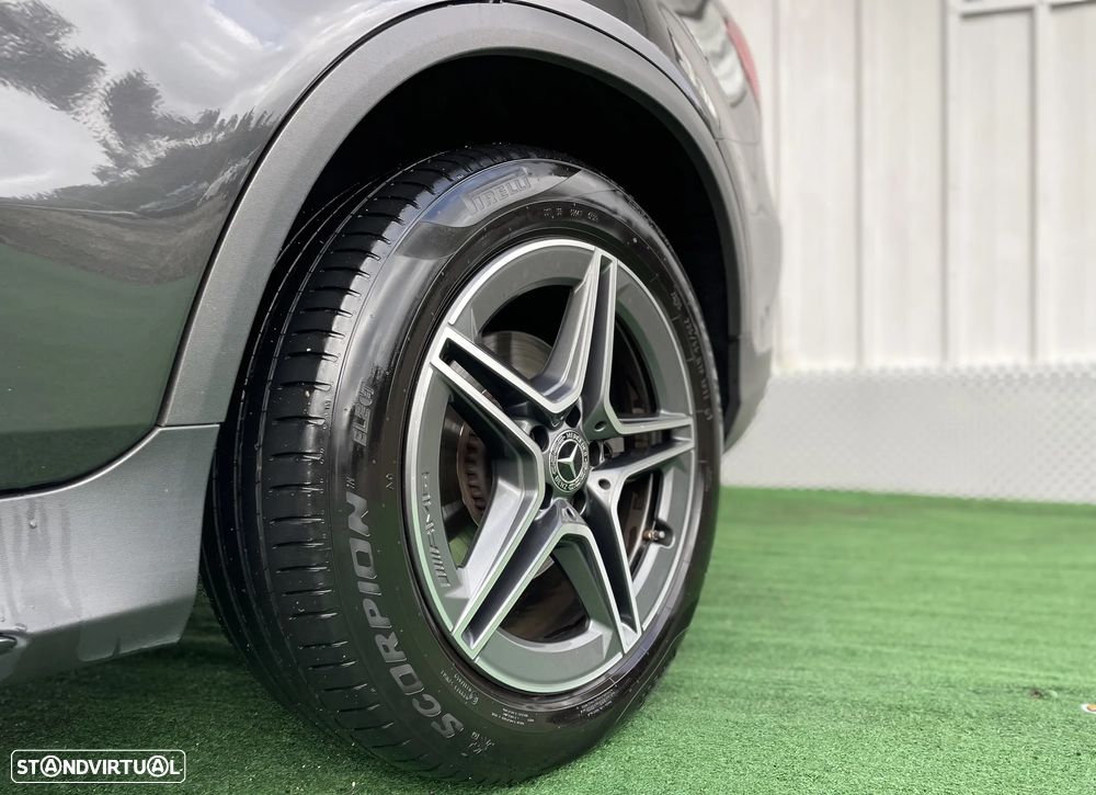 Mercedes-Benz GLC 300 e 4Matic - 34