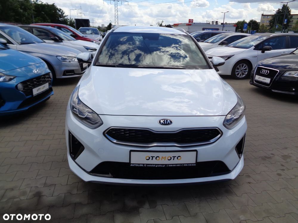 Kia Ceed 1.6 GDI DCT OPF Platinum Edition - 3