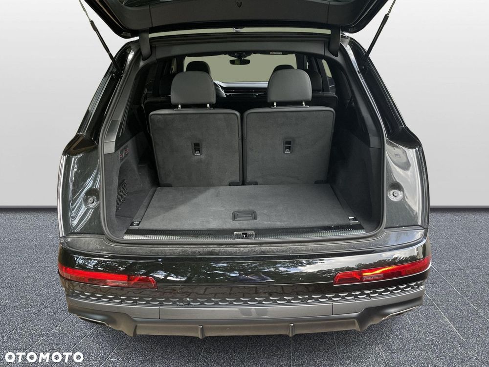 Audi Q7 - 36