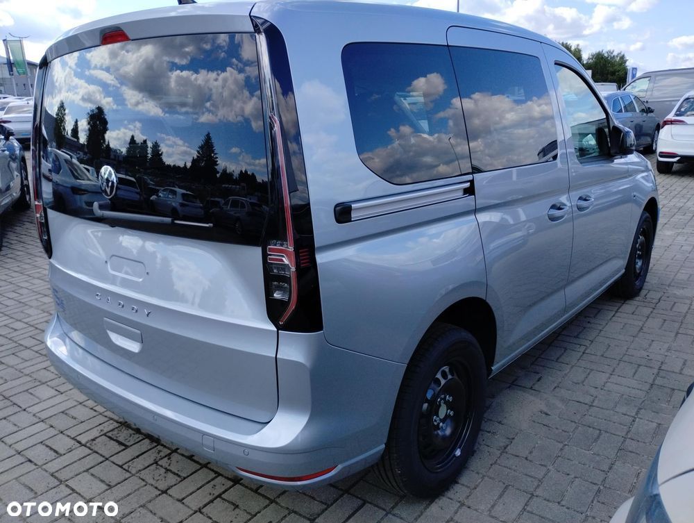 Volkswagen Caddy 1.5 TSI DSG - 5