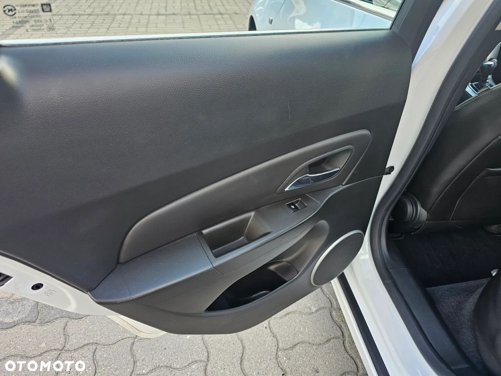 Chevrolet Cruze - 20