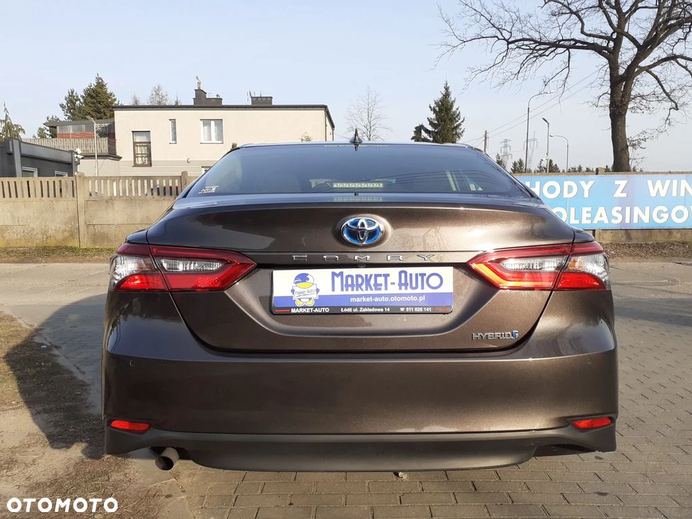 Toyota Camry 2.5 Hybrid Comfort CVT - 4