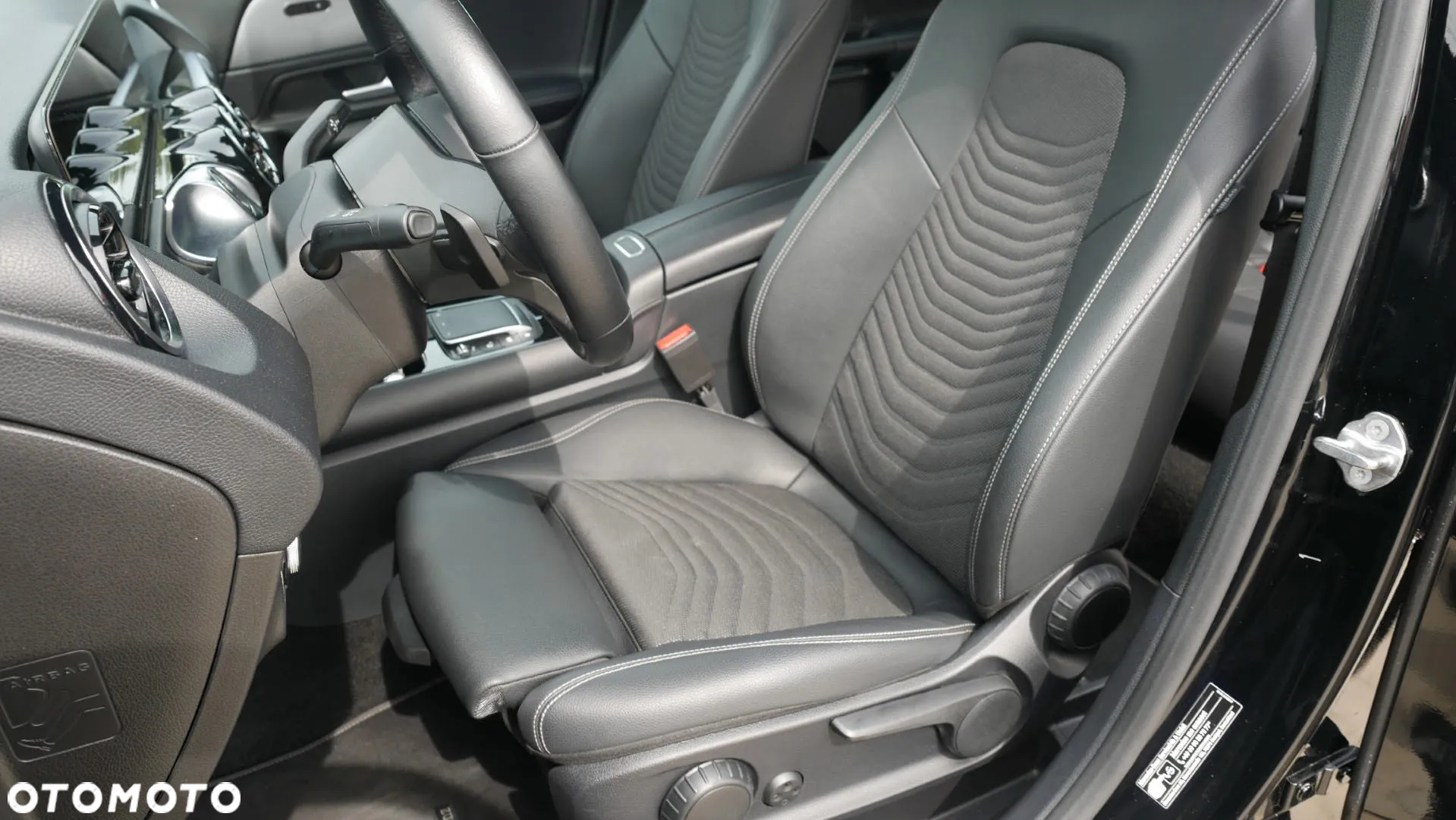 Mercedes-Benz GLB 220 d 4-Matic Style 8G-DCT - 21