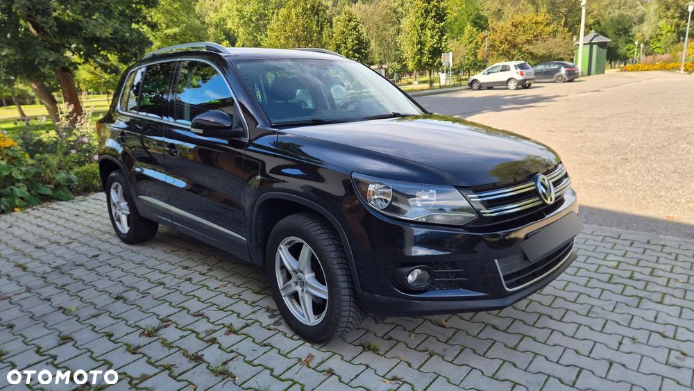 2011 Volkswagen Tiguan 2.0 TDI DPF 4Motion DSG Team, photograph 2