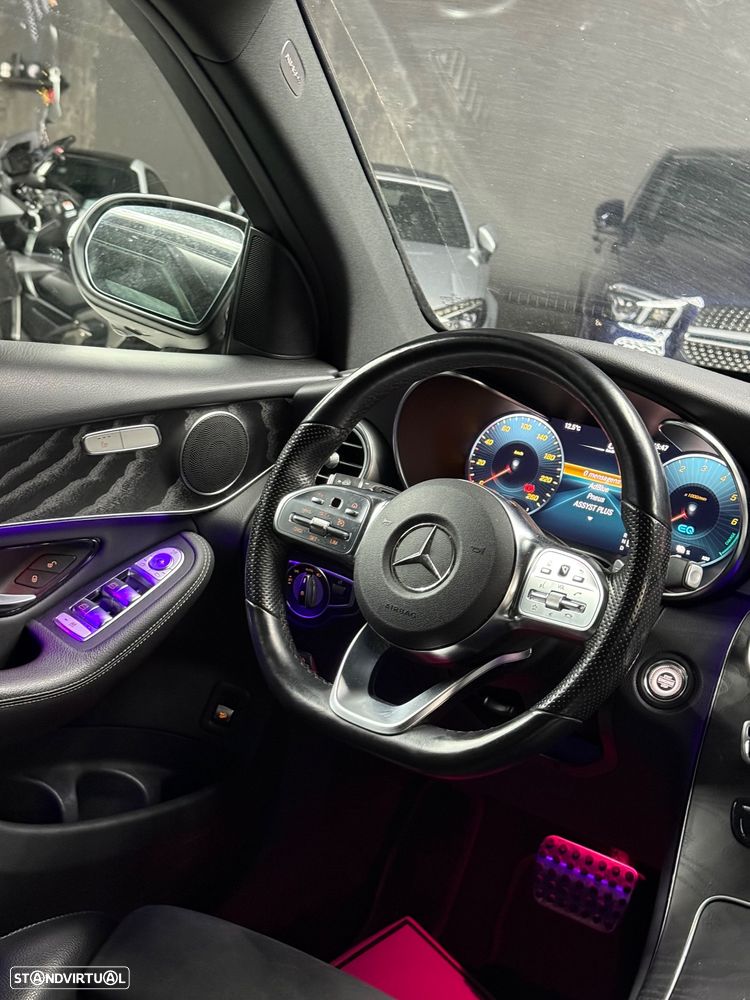 Mercedes-Benz GLC 300 - 21