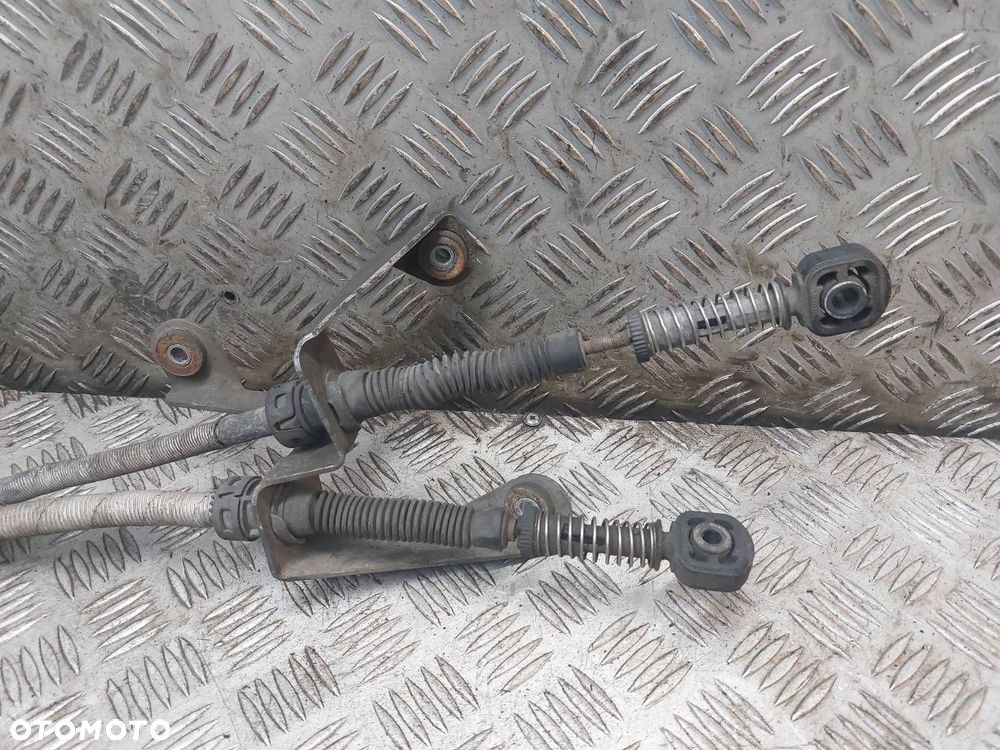 LEWAREK BIEGÓW + LINKI TOLEDO III 2.0 FSI 6BIEGÓW - 3