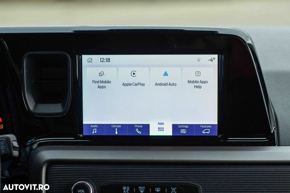 Ford Tourneo Courier 1.0 EcoBoost Trend - 34