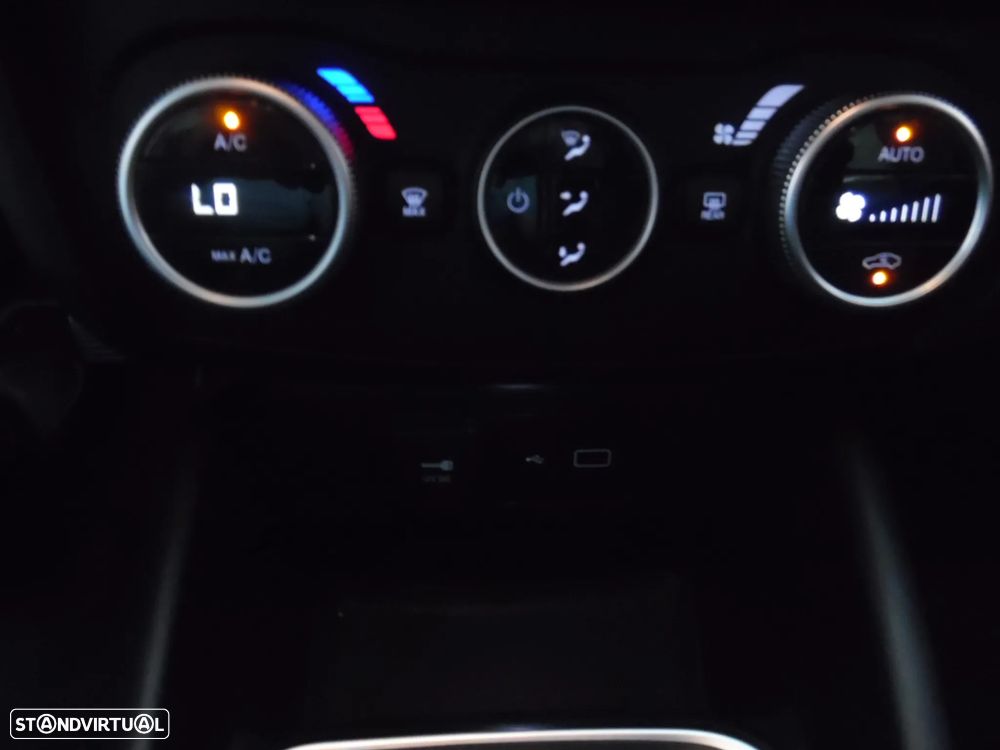 Fiat Tipo Station Wagon 1.0 GSE T3 City Life - 20