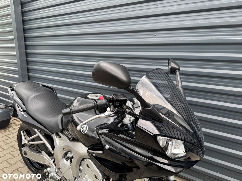 Yamaha FZ6 - 9
