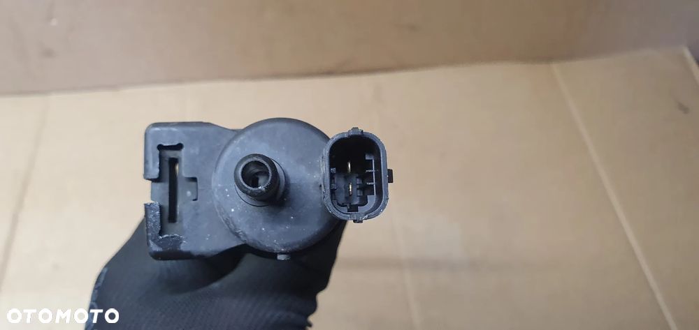 Zaworek elektrozawór par oparów paliwa Opel Zafira C 1.4 Turbo 55576071 0280142505 - 6