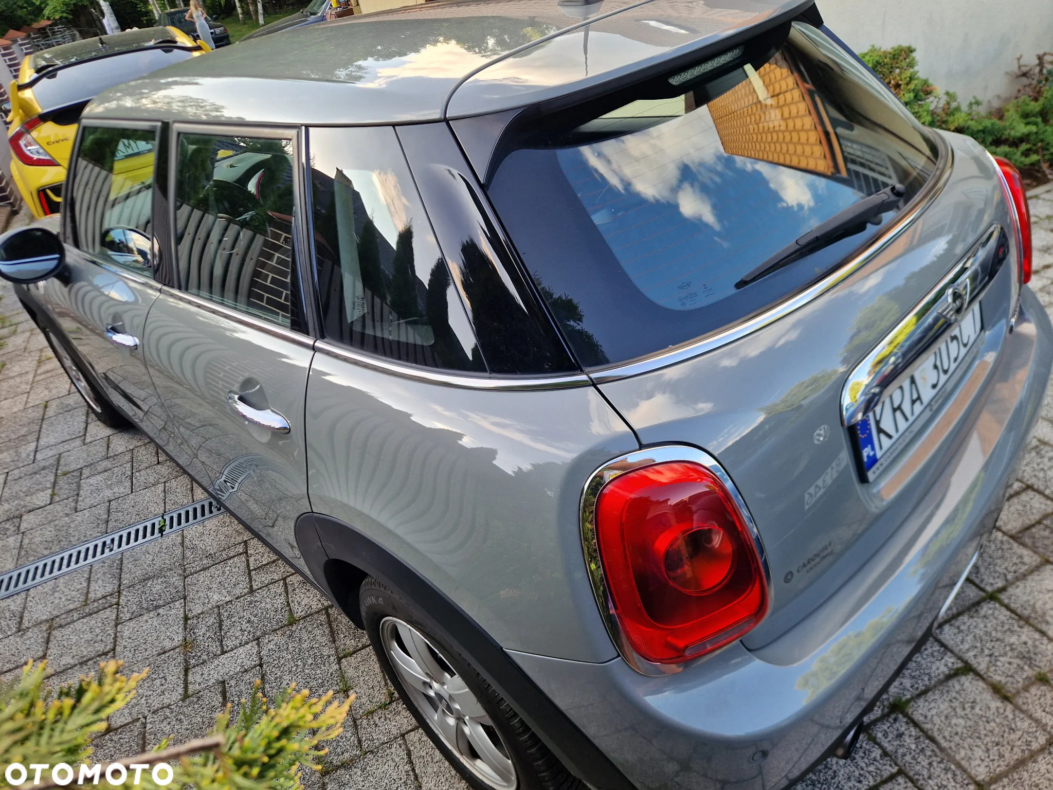 MINI ONE Standard - 11