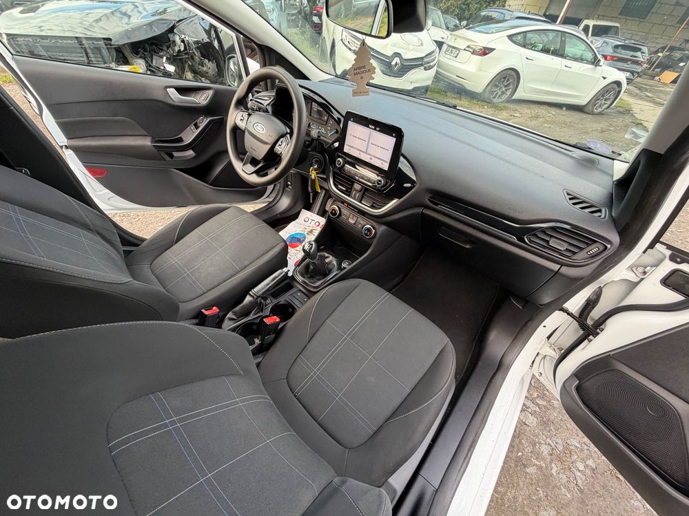 Ford Fiesta - 6