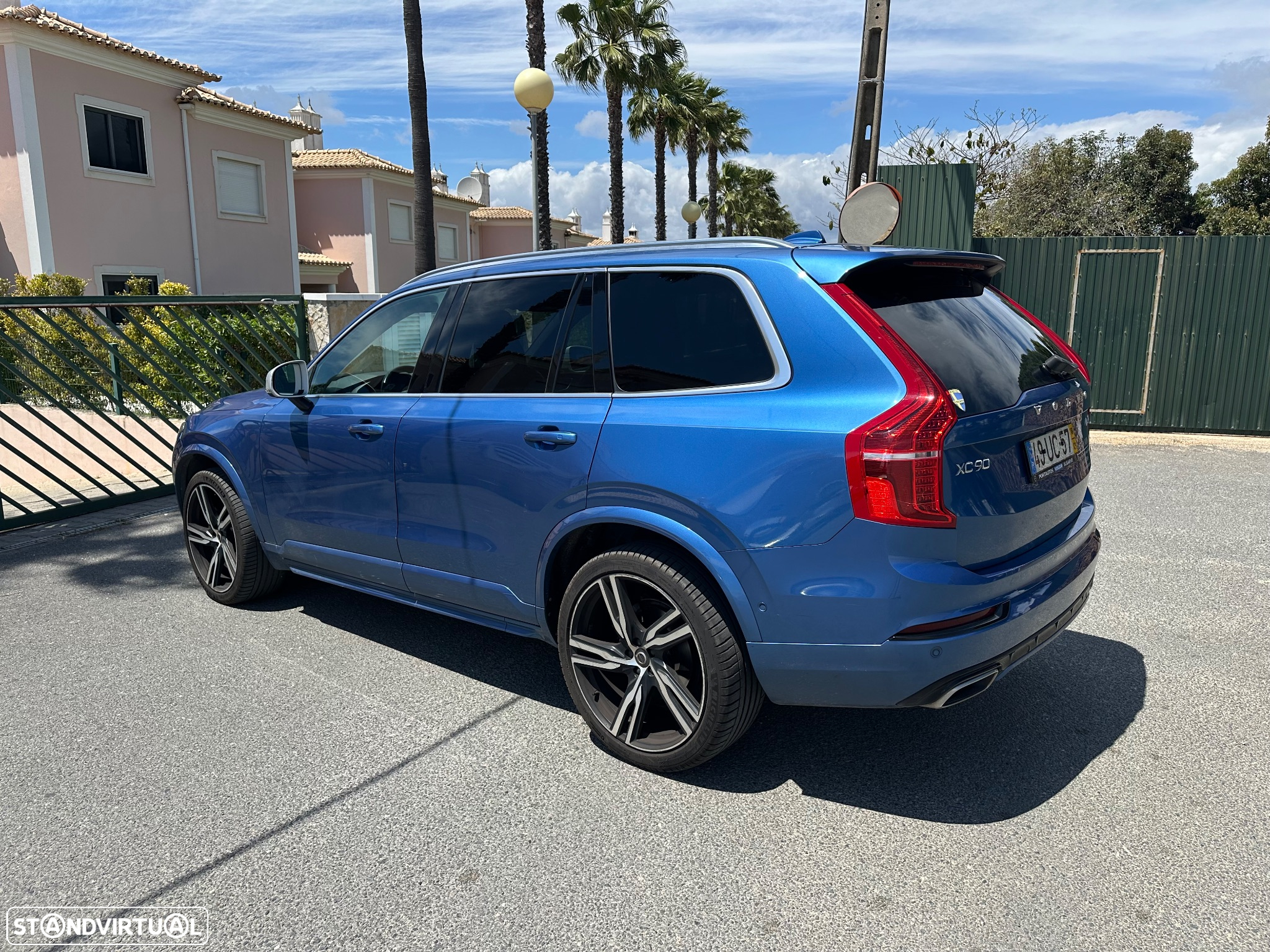 Volvo XC 90 2.0 D4 R-Design - 2