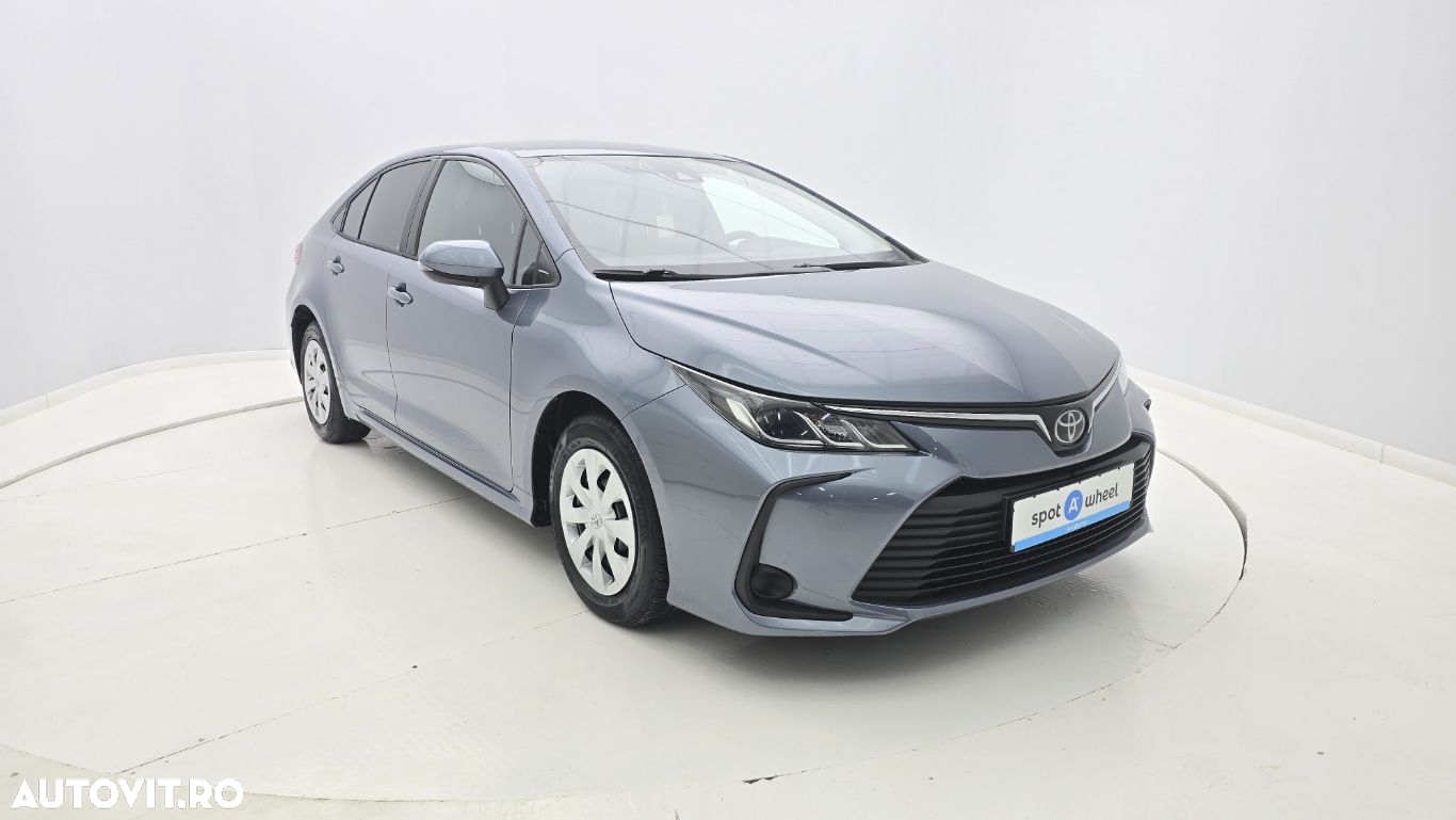 Toyota Corolla - 5