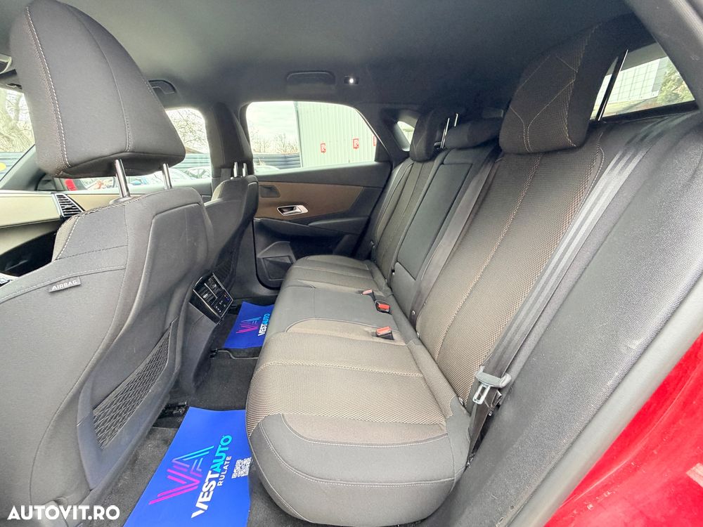 DS Automobiles DS 7 Crossback - 16