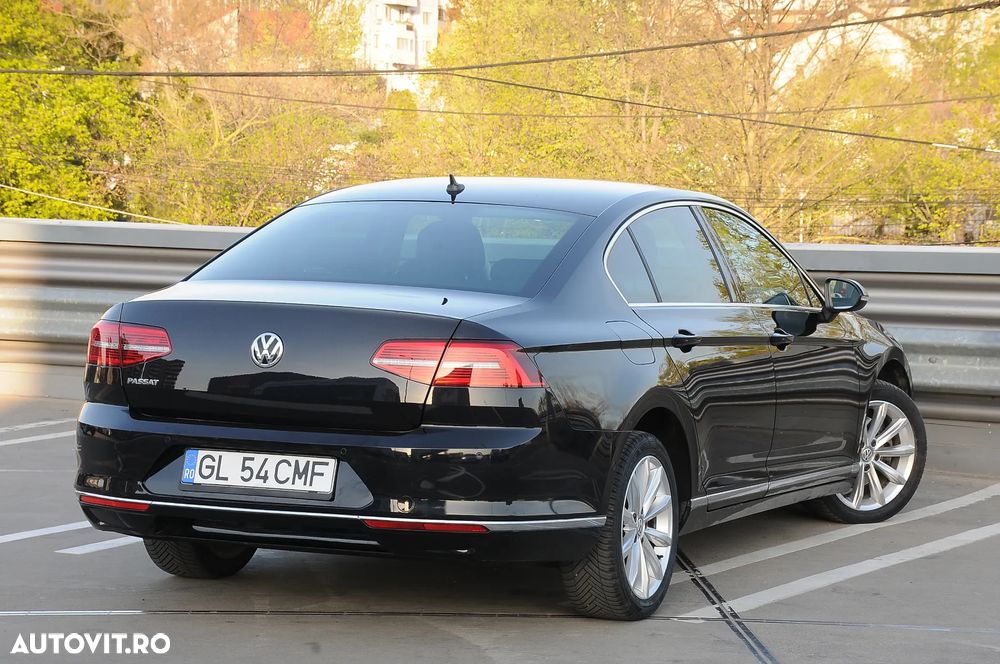 Volkswagen Passat 2.0 TDI DSG Highline - 4