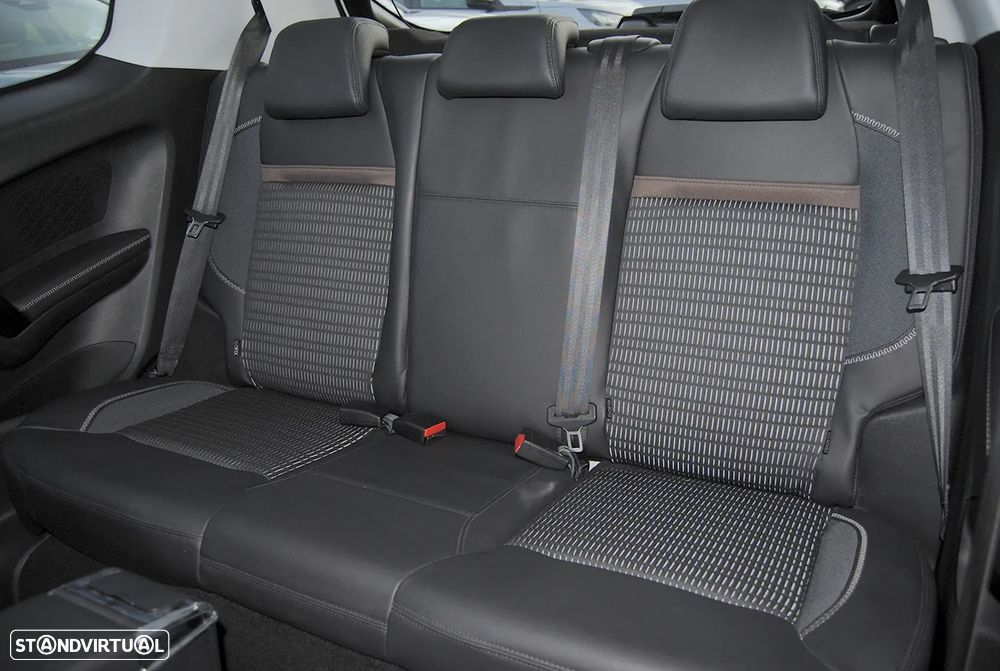 Peugeot 208 155 THP Allure - 18