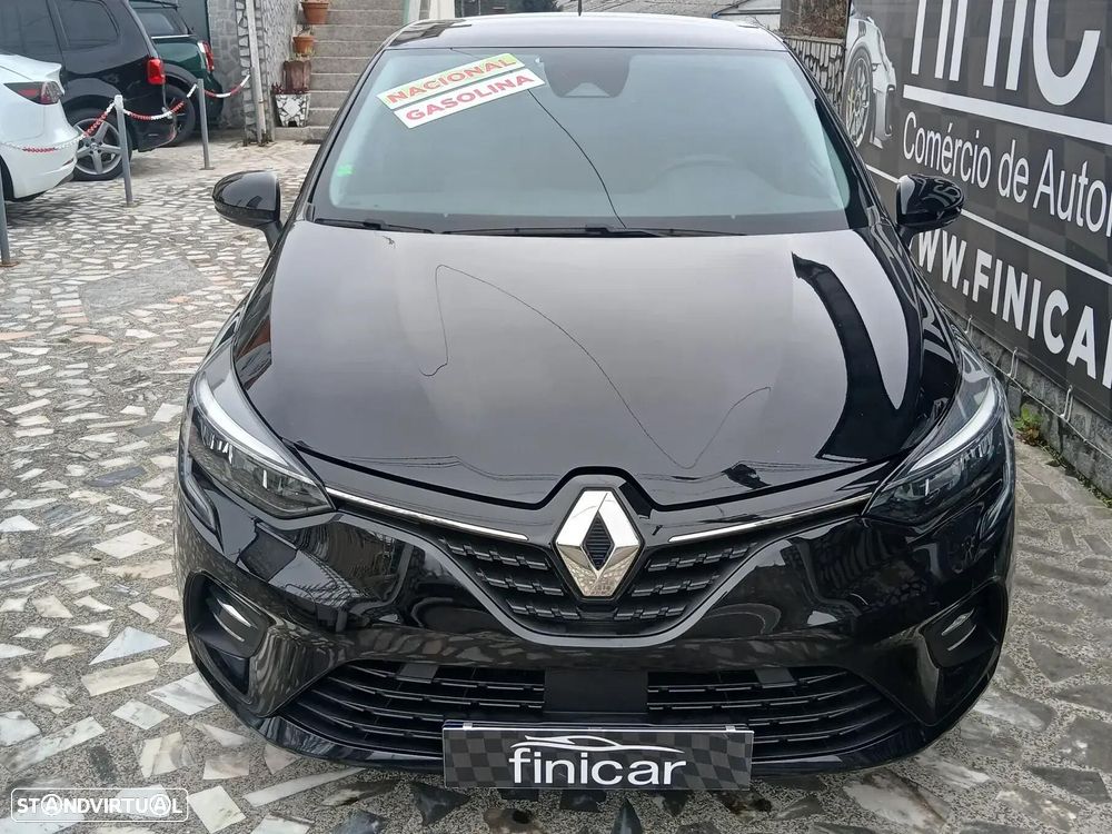 Renault Clio - 23