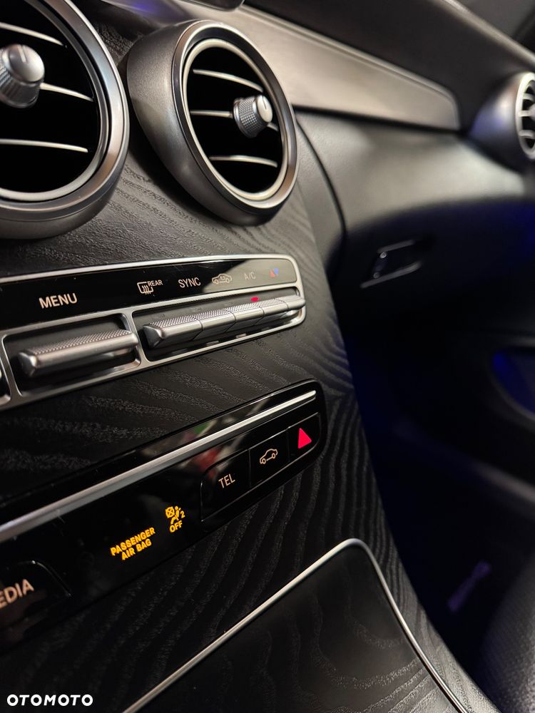 Mercedes-Benz Klasa C 200 4MATIC 9G-TRONIC - 8