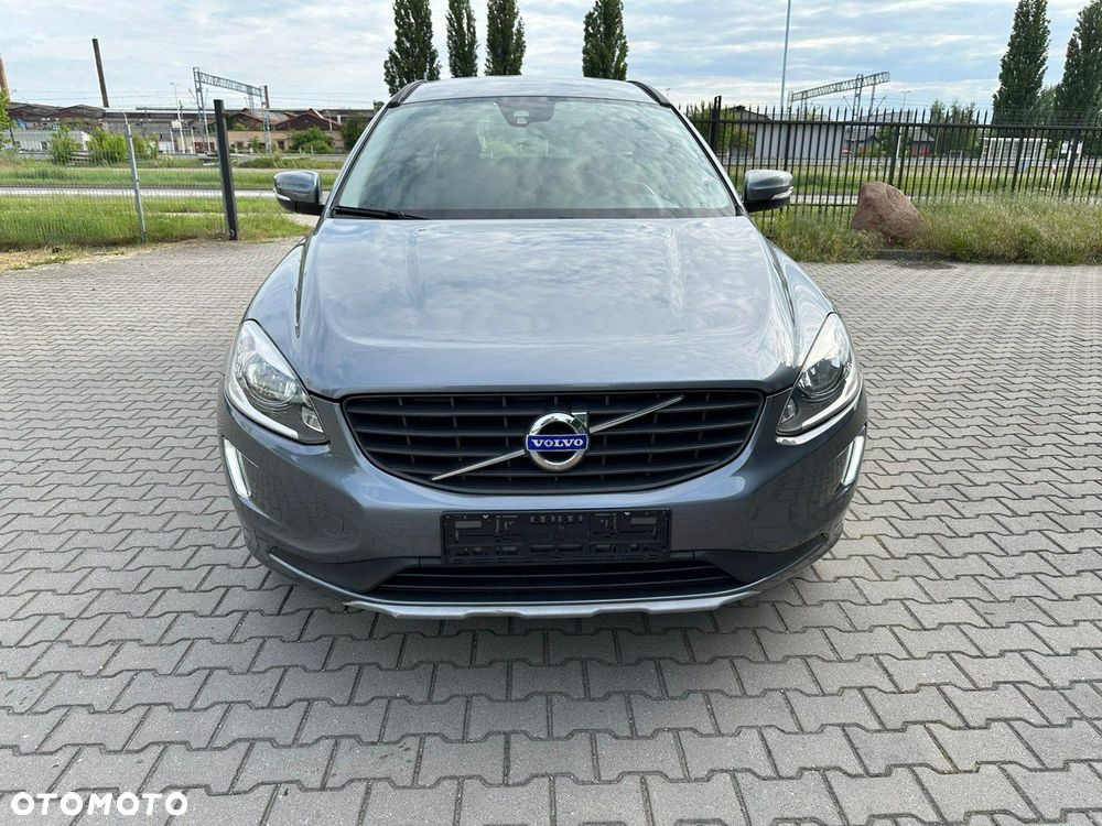 Volvo XC 60 - 6