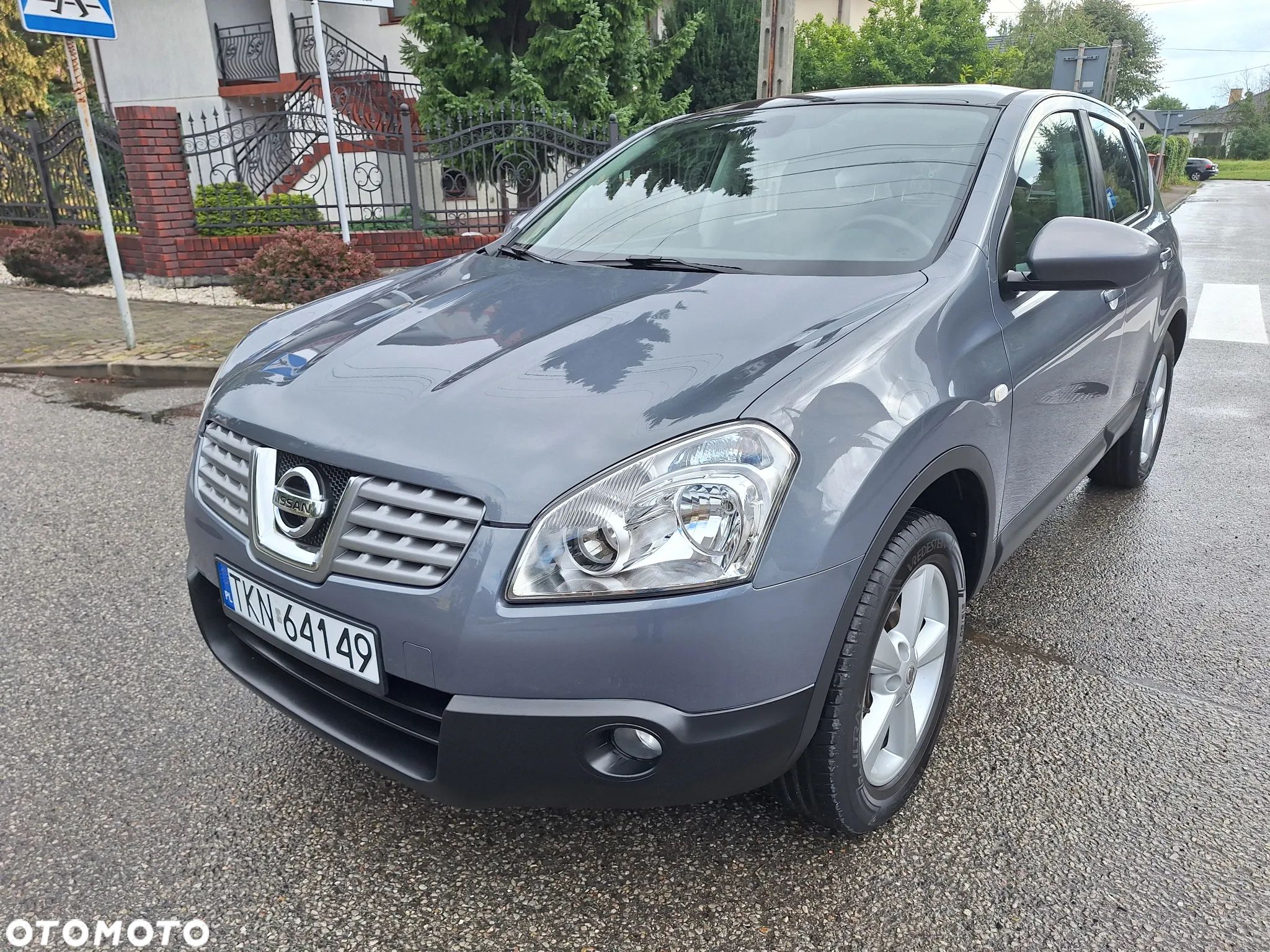 Nissan Qashqai - 1