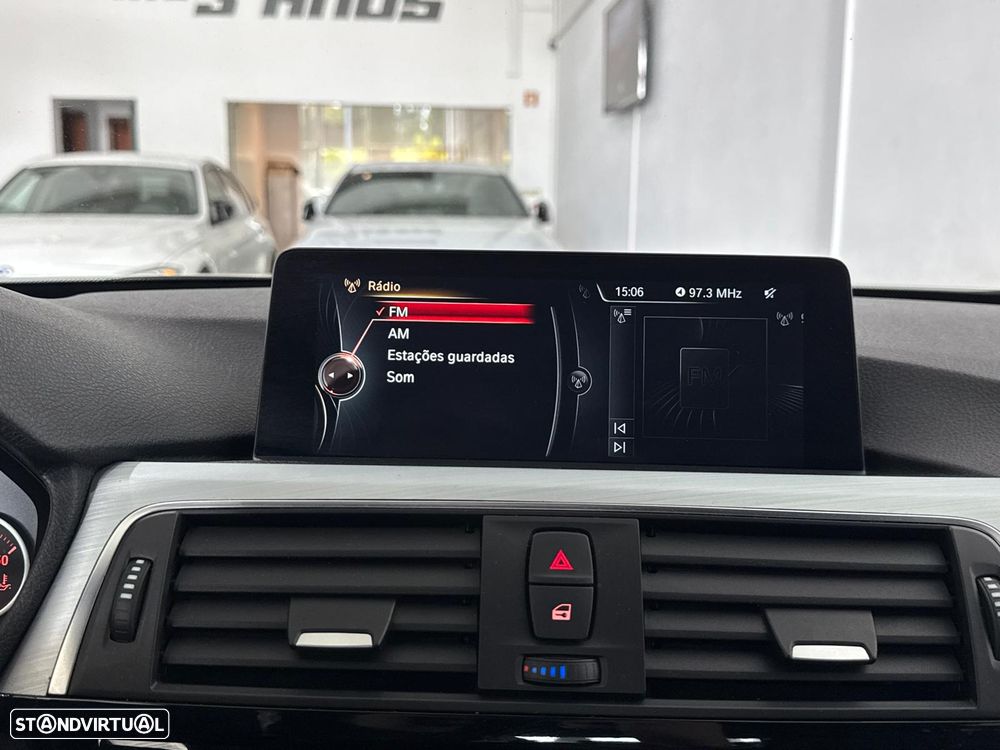 BMW 320 d xDrive Pack M Auto - 22