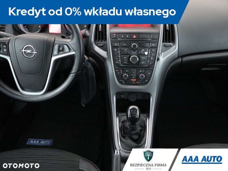 Opel Astra - 14