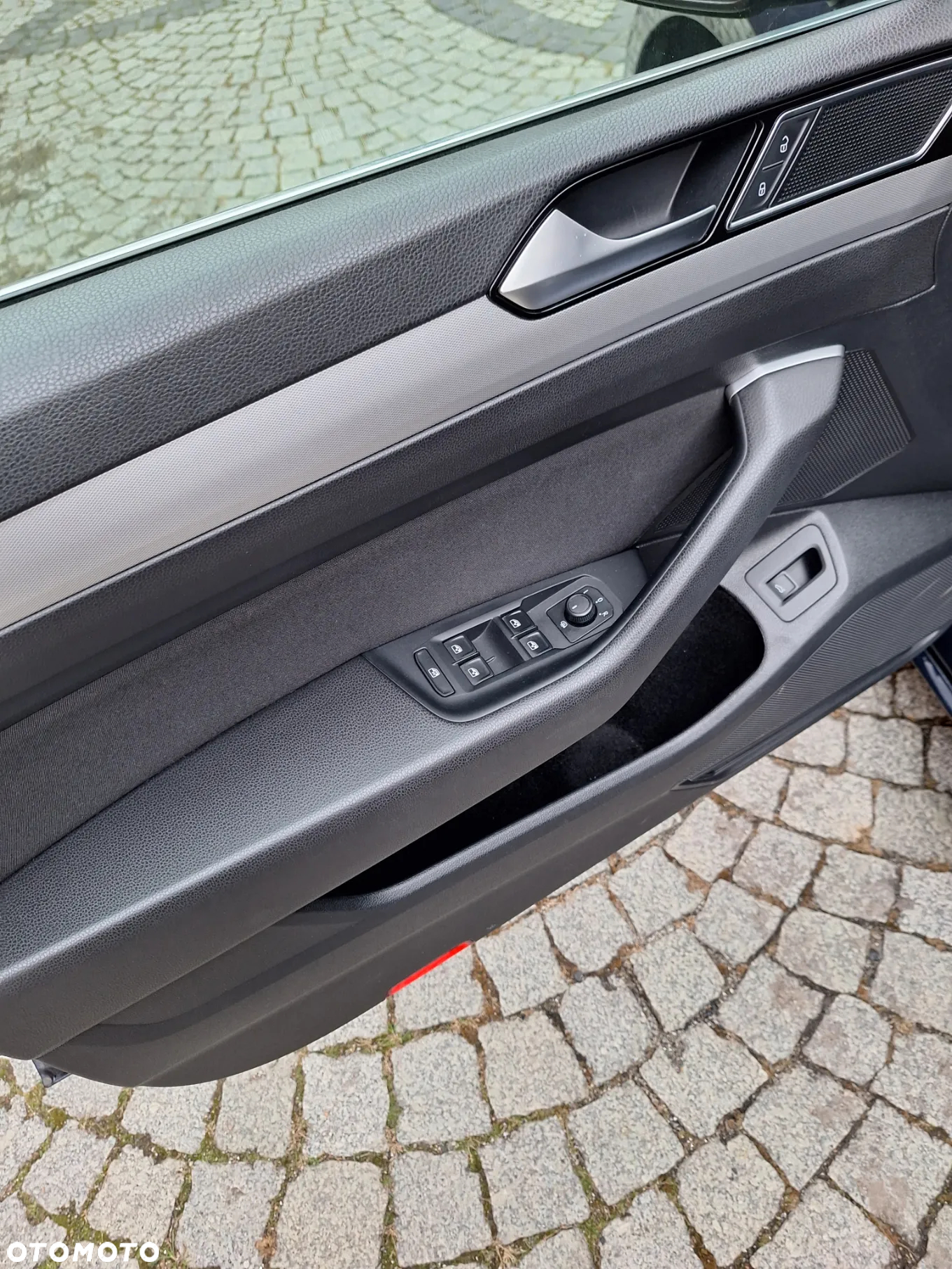 Volkswagen Passat 2.0 TDI BMT Comfortline - 29
