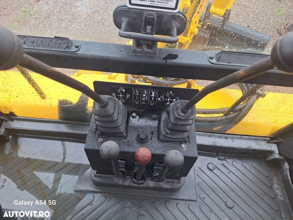 Massey Ferguson MF 50HX - 7