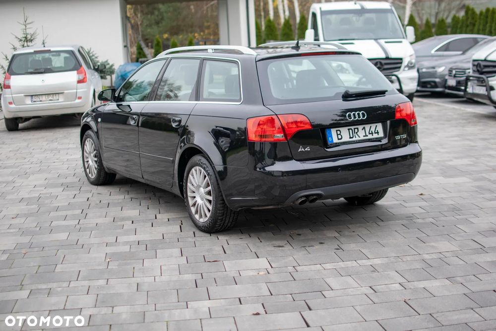 Audi A4 Avant - 21