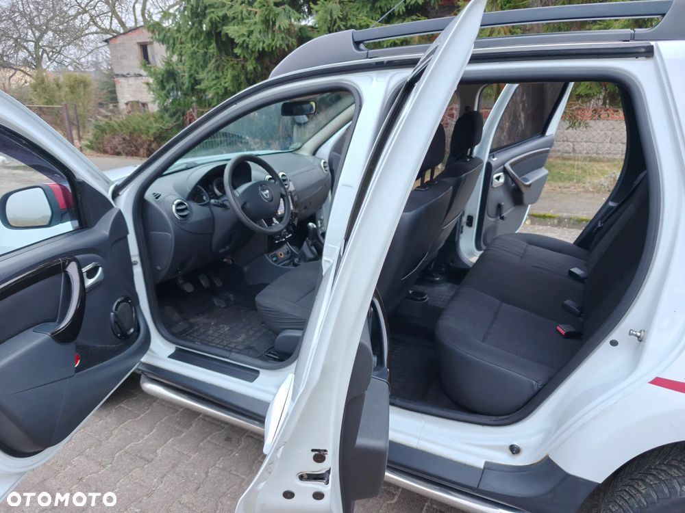 Dacia Duster 1.6 16V 4x2 Laureate - 5