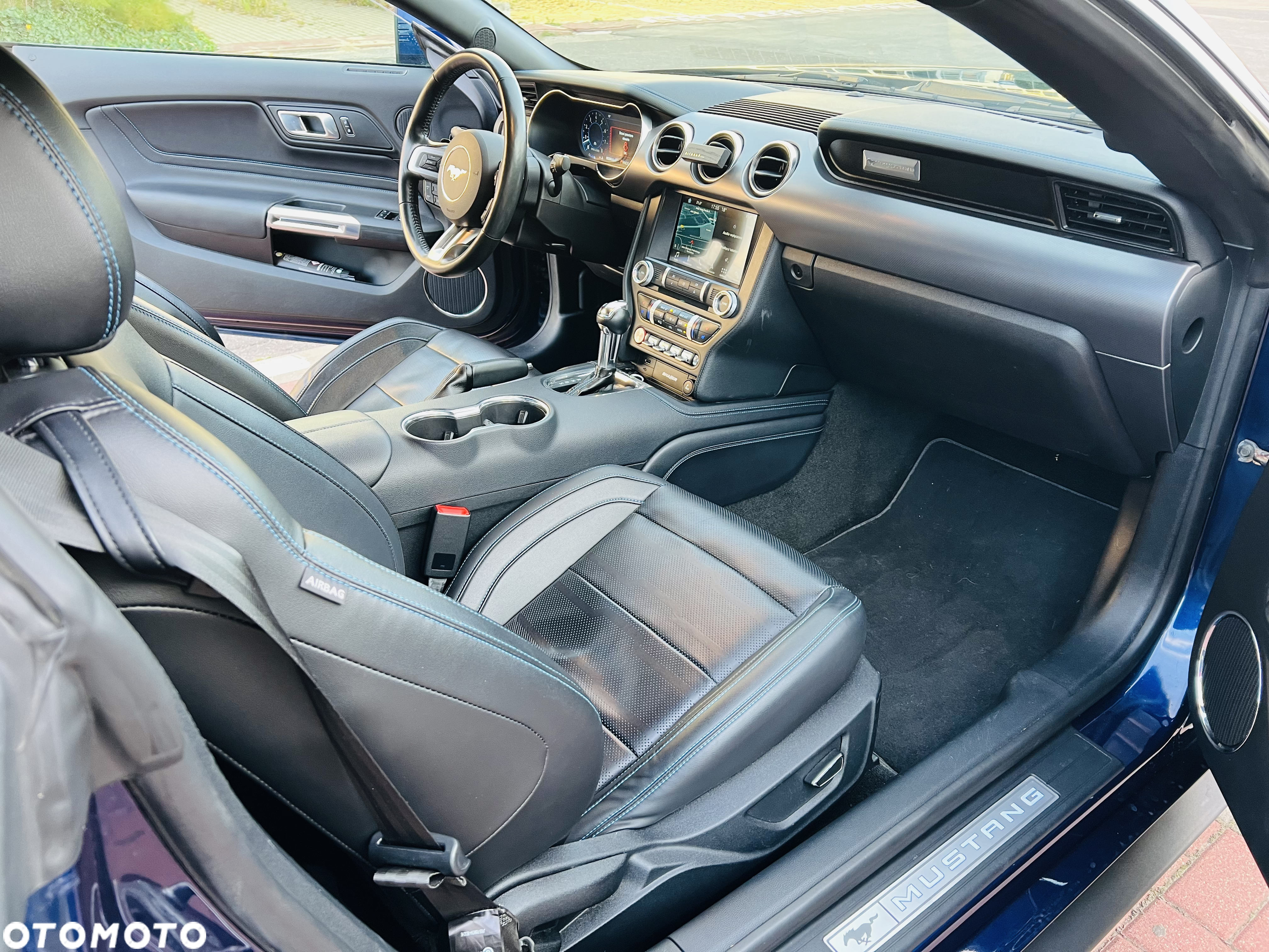 Ford Mustang 5.0 V8 GT - 16
