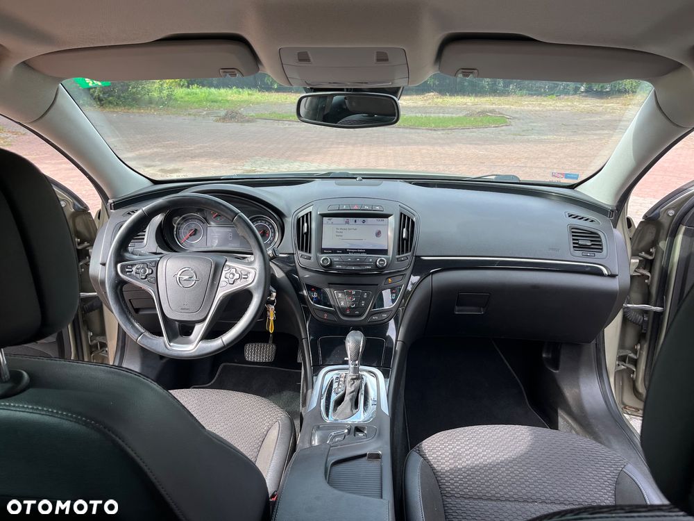 Opel Insignia 2.0 CDTI - 16